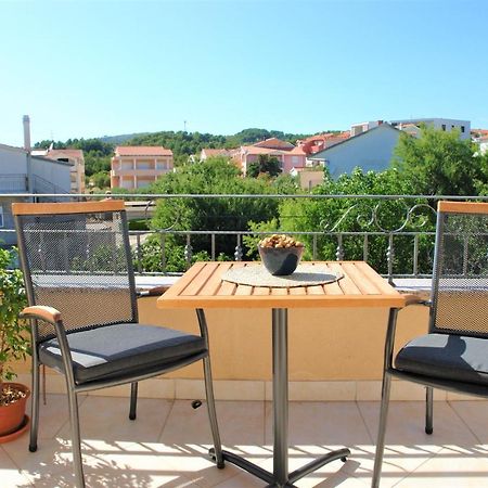 Iva Apartmani Водице Экстерьер фото