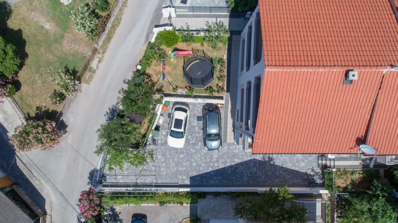 Iva Apartmani Водице Экстерьер фото